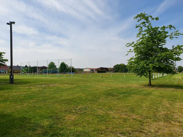 Sportplatz am Schloß - Großkmehlen