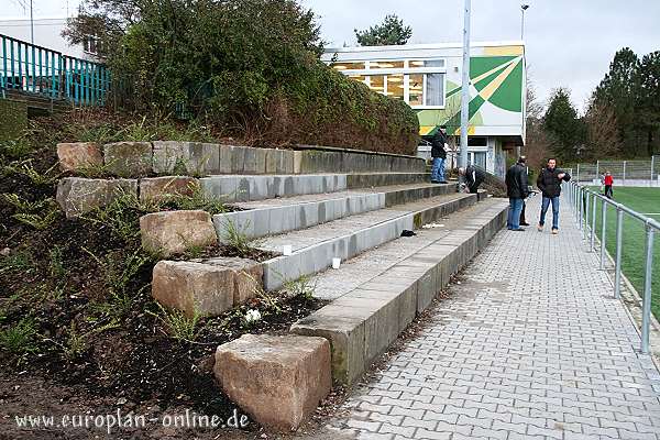 Sportplatz an der Uhlbergschule - Filderstadt-Bonlanden