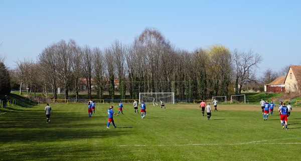 Szergényi Sportpálya - Szergény