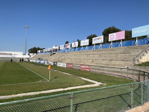 Estádio Engenheiro Sílvio Henriques Cerveira - Anadia