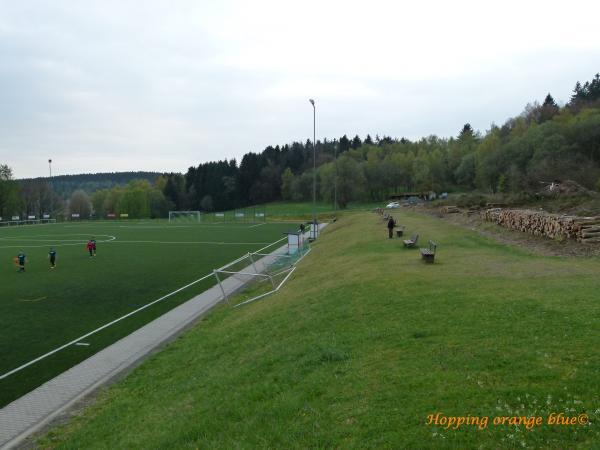 Sportplatz Hohler Weg - Haiger-Fellerdilln