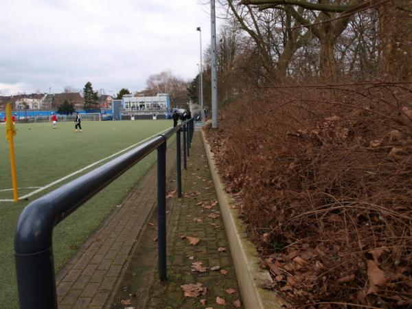 Bezirkssportanlage Feuerbachstraße Platz 2 - Düsseldorf-Bilk