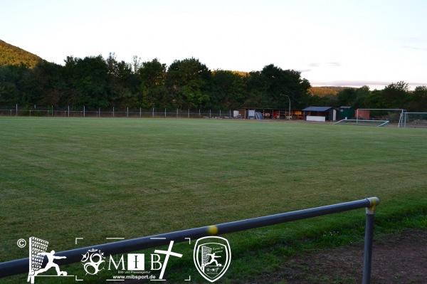 Sportplatz am Kaisergarten - Monzingen