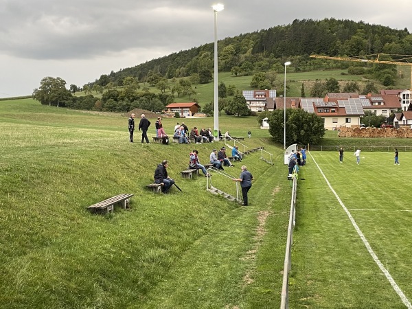 Sportplatz an der Grundschule - Blumberg-Riedböhringen