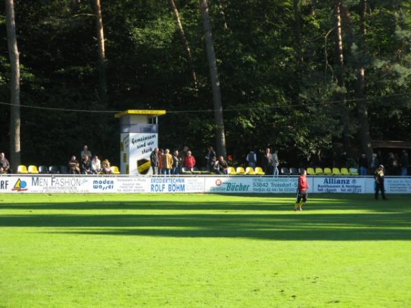Waldstadion im Sportpark Spicher Höhen - Troisdorf-Spich