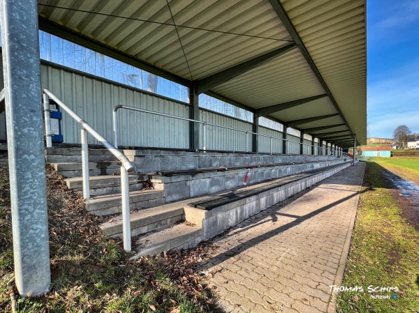 Langenberg-Kampfbahn - Baunatal-Großenritte