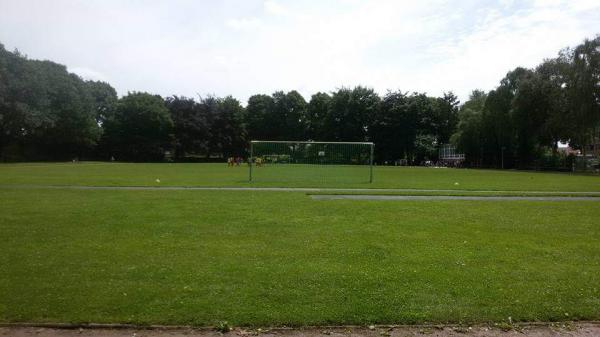 Gemeindesportplatz Halstenbek  - Halstenbek 