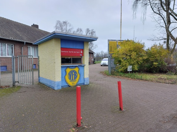 Bezirkssportanlage Rundweg - Krefeld-Uerdingen