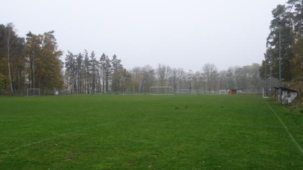 Waldstadion Nebenplatz - Neukloster