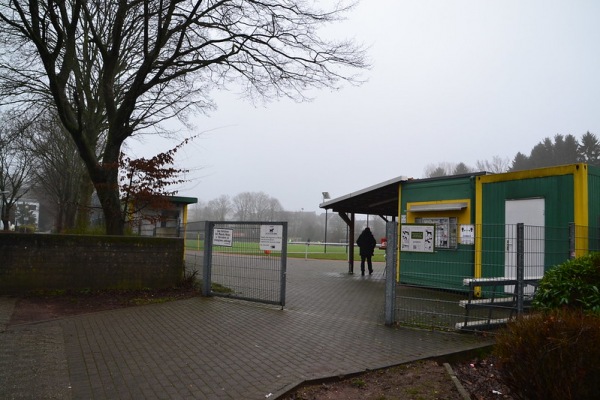 Sportplatz Wuppertalstraße - Leverkusen-Bergisch Neukirchen