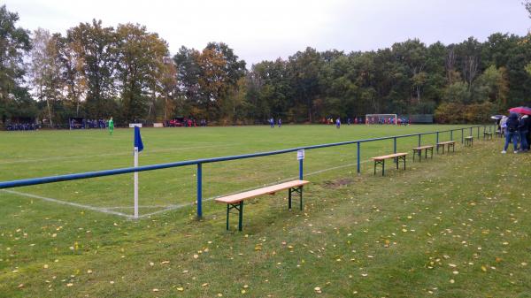 Waldbühne-Sportplatz - Neustadt/Rübenberge-Otternhagen