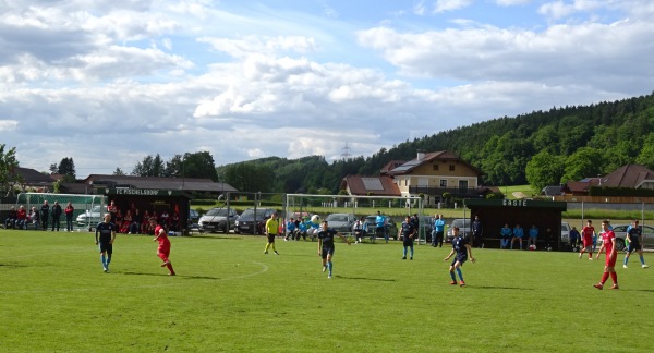 Hendlparkstadion - Pischelsdorf