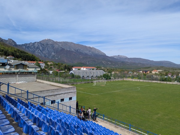 Stadiumi I Futbollit - Bajram Curri