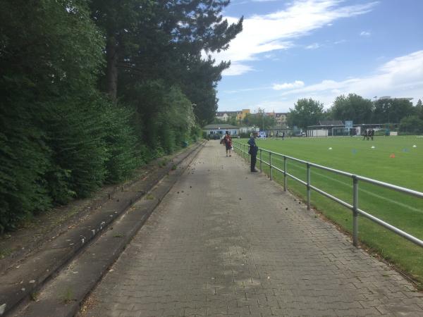 Sportplatz Rathausstraße - Berlin-Tempelhof