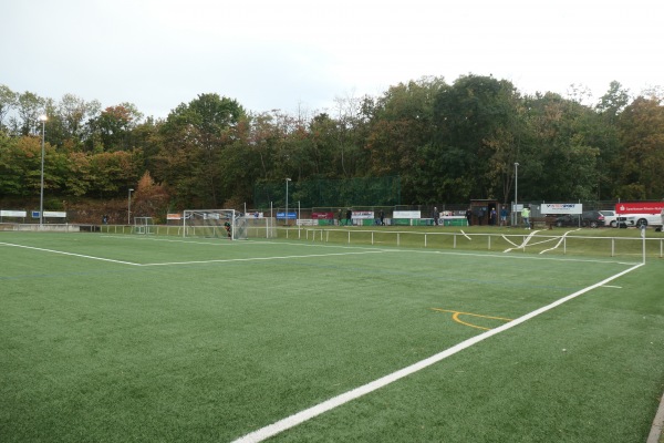 Sportplatz am Felseneck - Hackenheim