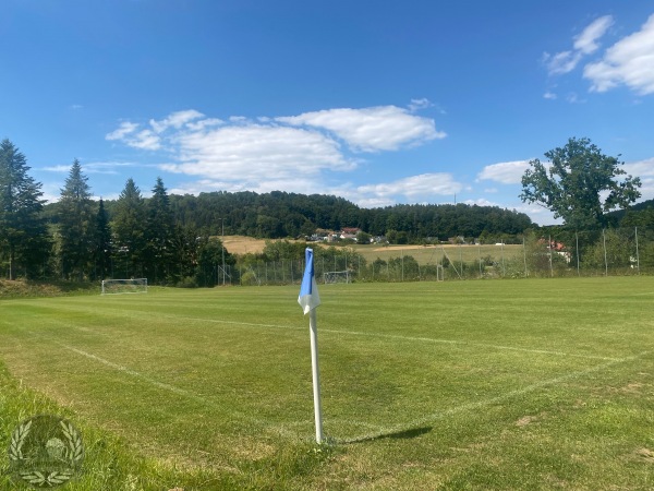 Sportanlage Am Pilzanger Platz 3 - Simmelsdorf-Hüttenbach