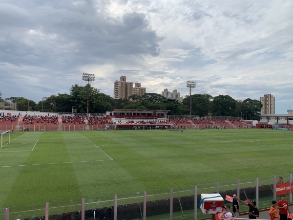 Estádio Onésio Brasileiro Alvarenga - Goiânia, GO