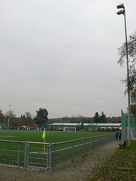 Sportanlage Schwanheimer Bahnstraße Platz 2 - Frankfurt/Main-Schwanheim