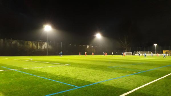 Sportplatz Westerbach 2 - Frankfurt/Main-Rödelheim