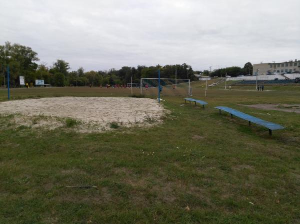 Stadion Dibrova - Tsarychanka