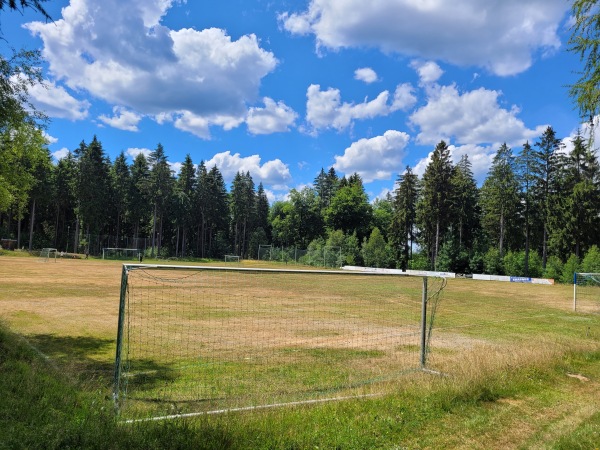 Waldsportplatz - Cursdorf-Ziegelhütte