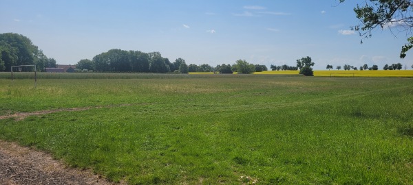 Sportplatz Mittelsömmern - Mittelsömmern