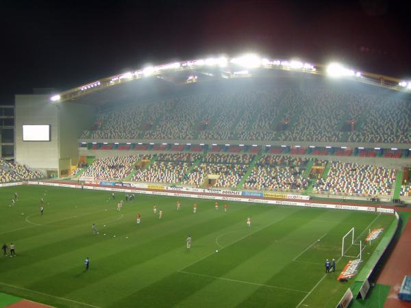 Estádio Dr. Magalhães Pessoa - Leiria