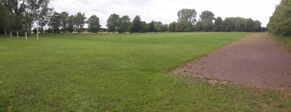 Sportplatz Bruchtor - Hecklingen-Groß Börnecke 
