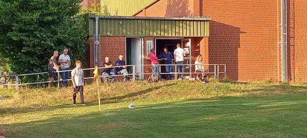 Sportanlage Aue-Grund-Schule B-Platz - Garstedt