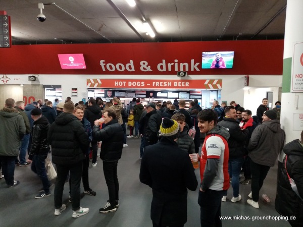 Emirates Stadium - London-Holloway, Greater London