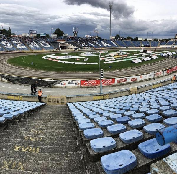 Stadion im. Alfreda Smoczyka - Leszno