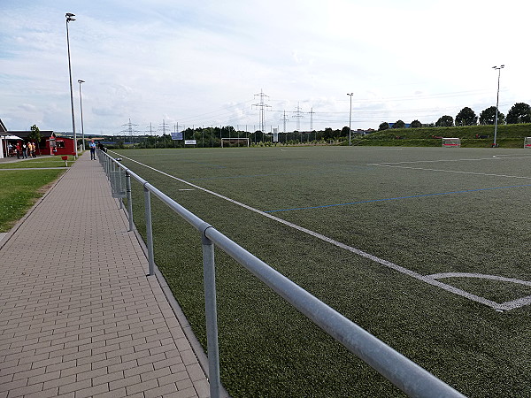 Auto-Bach-Sportanlage auf dem Reckenforst Platz 2 - Limburg/Lahn-Dietkirchen