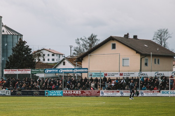 Maierhofer-Bau-Stadion - Leiblfing-Hankofen