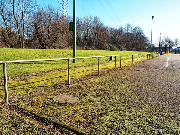 Bezirkssportanlage Reckfeldstraße Platz 2 - Gelsenkirchen-Bismarck