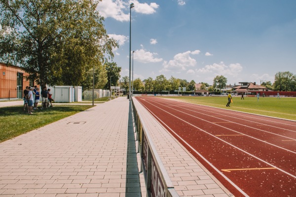 Stadion Tratteilstraße - Mering