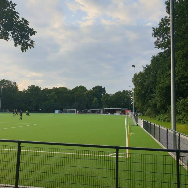 Sportplatz Wuppertaler Straße - Köln-Buchheim