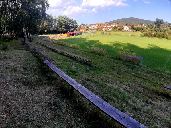 Fotbalové hřiště Louňovice pod Blaníkem - Louňovice pod Blaníkem