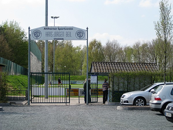 Hans-Jürgen-Beil-Stadion - Großenkneten-Ahlhorn