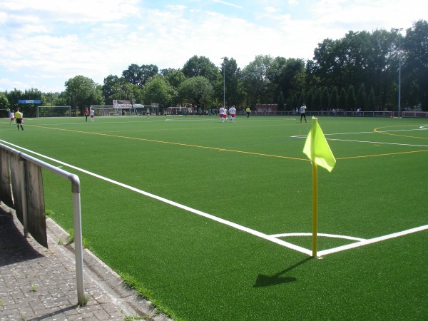 Zentrale Sportanlage Lerchenstraße B-Platz - Osnabrück-Dodesheide