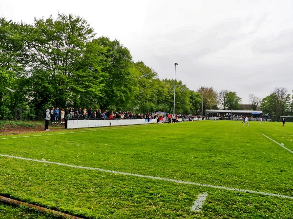 Bezirkssportanlage Stadionstraße - Jüchen