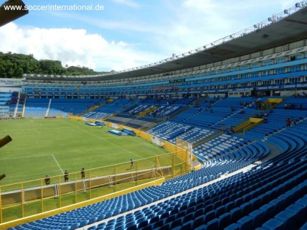 Estadio Cuscatlán - San Salvador