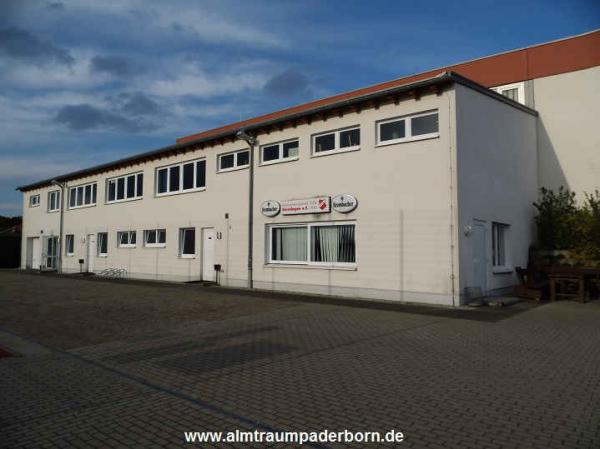 Sonnenbergkampfbahn Nebenplatz - Borchen-Dörenhagen