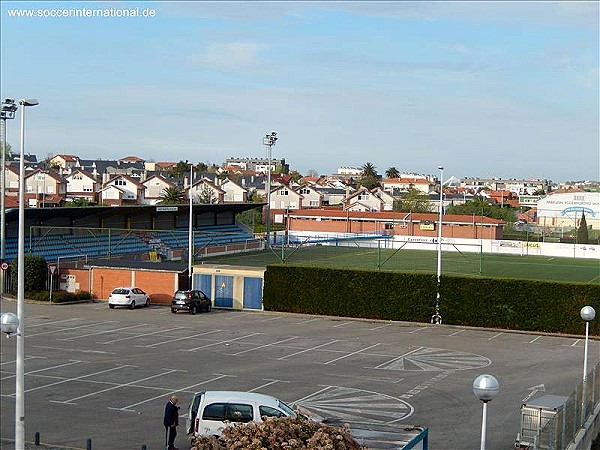 Estadio Municipal Santa Cruz de Bezana - Santa Cruz de Bezana, CB