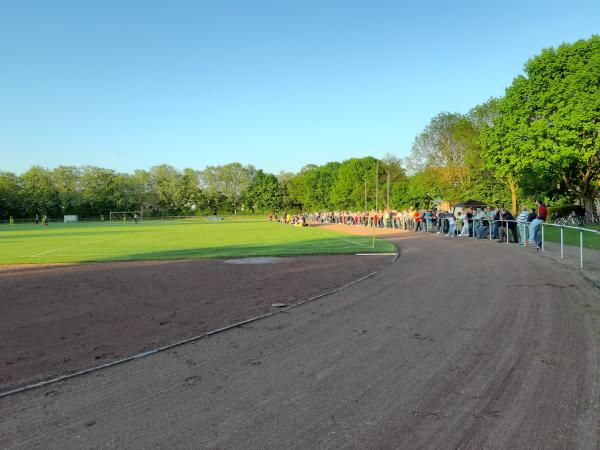 Sportanlage Dudenhofen - Gemeindeplatz - Dudenhofen