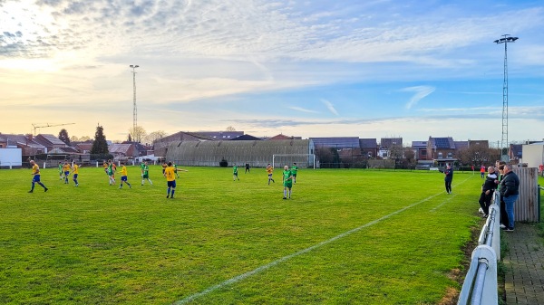 Complex Warsage - Dalhem-Warsage