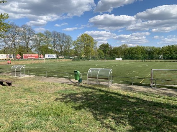 Jahnsportplatz 2 - Neuenhagen bei Berlin