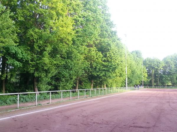 Sportpark Süd Platz 2 - Duisburg-Hüttenheim