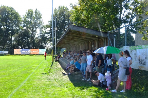 Maisparkstadion - Oftering