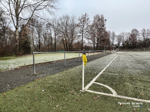 Sportanlage Mariatal Platz 3 - Ravensburg-Weißenau