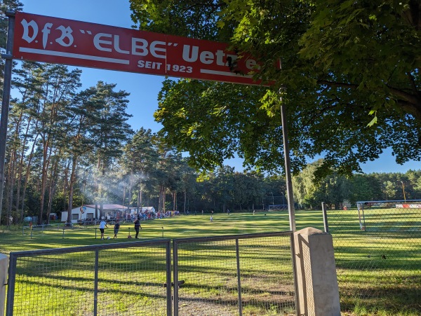 Oskar-Ruhnke-Stadion - Tangerhütte-Uetz